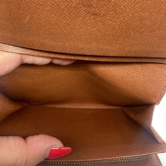 Louis Vuitton Excellent Condition Tresor Wallet - Picture 10 of 17